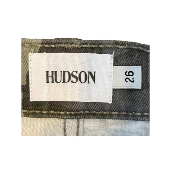 Hudson shorts green camo Gracie midrise cutoff - Picture 3 of 3